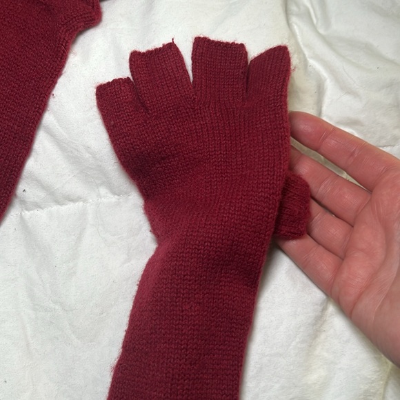 Worn Once Michael Stars Fingerless Slouchy Gloves - Picture 2 of 5